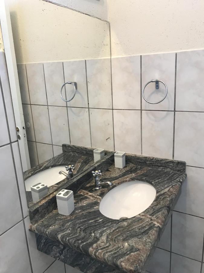 Sun Flat Maresias !! 2 Quartos Piscina Churrasqueira Wifi Estacionamento 230M Da Praia Сао Себастиао Екстериор снимка